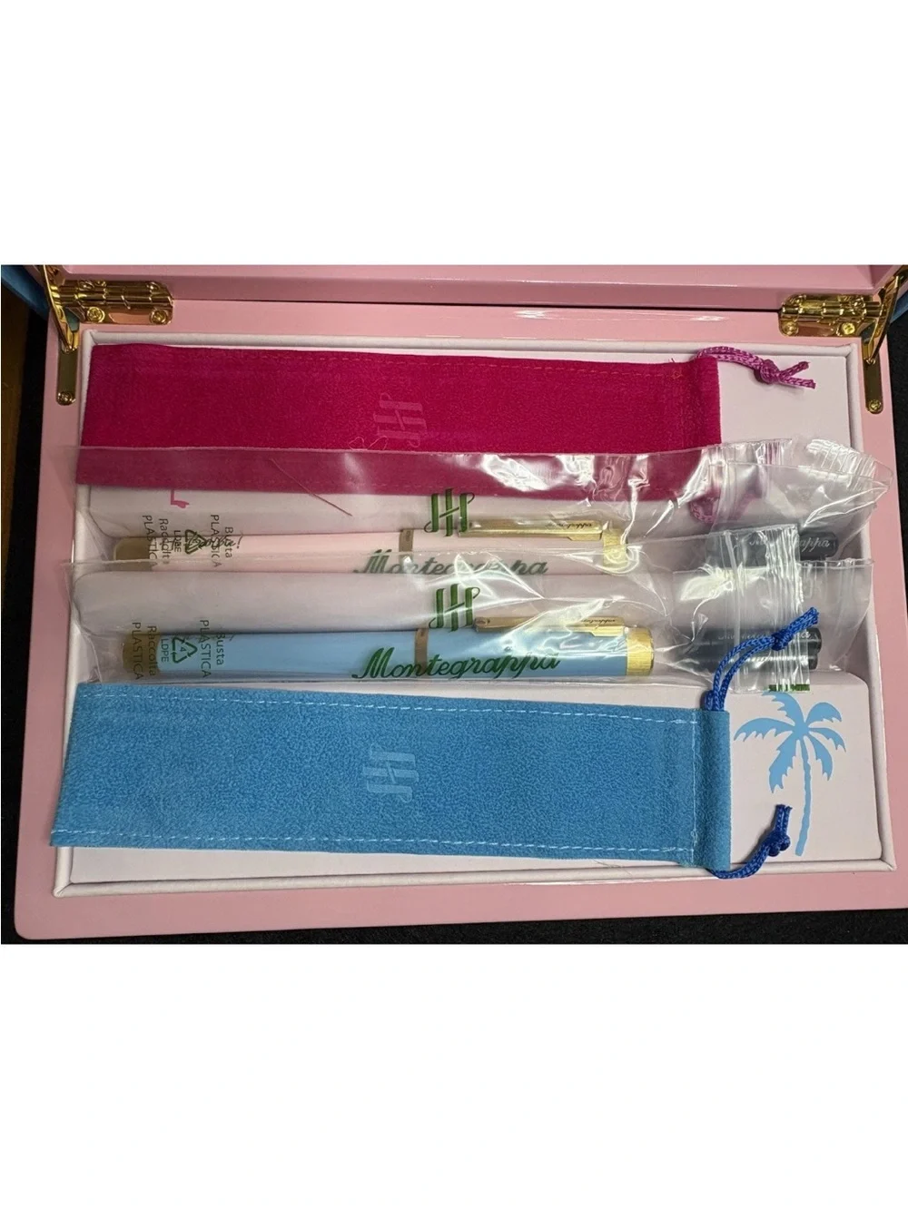 Montegrappa Barbie & Ken Limited Edition Fountain Pen Set 14K Gold Nib New